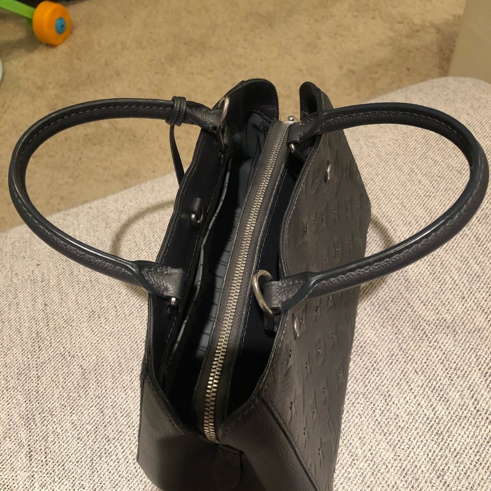 Louis Vuitton Empreinte studded Montaigne BB black - Picture 7 of 9